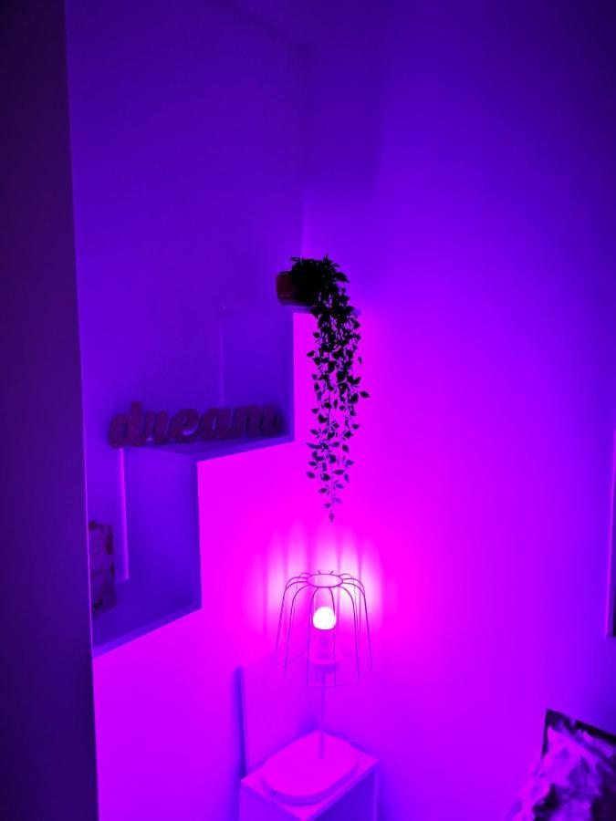 Iasi Jacuzzi Apartment A מראה חיצוני תמונה